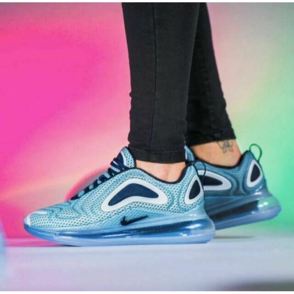 Women's Nike Air Max 720 Northern Shoes